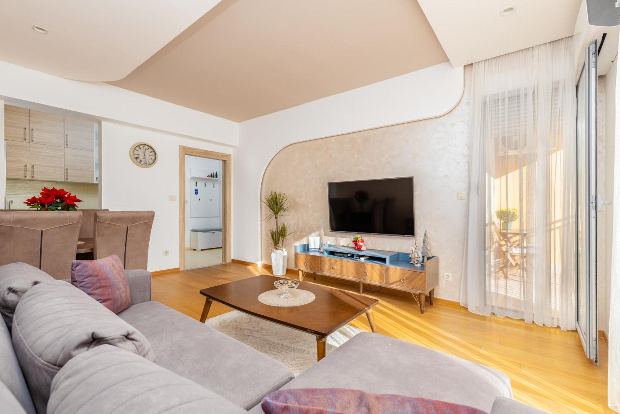 Apart Hotel M S Katunjanin Herceg Novi Exterior foto